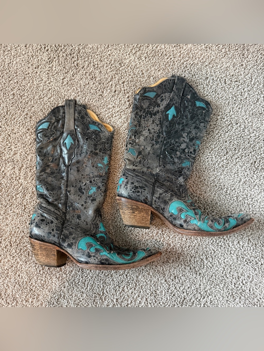 Corral Black and Turquoise Goat Skin Embroidered Western Boots